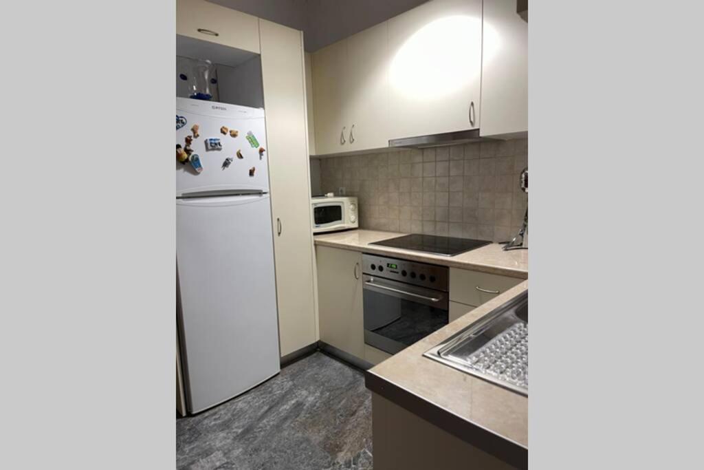 Apartment Rustic Diamond New Near The Porto Rafti